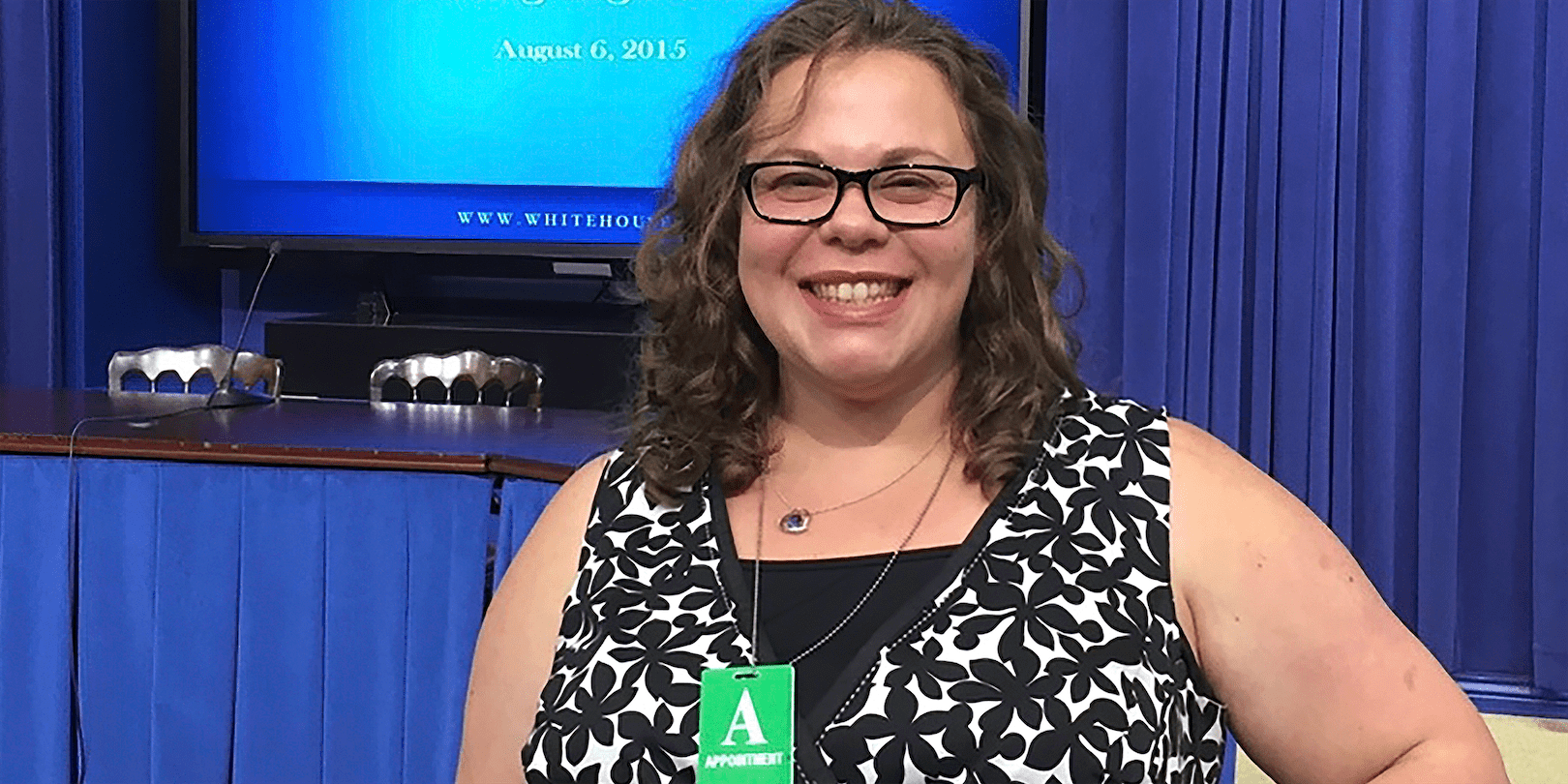 A photo of speaker Michelle Bishop smiling.